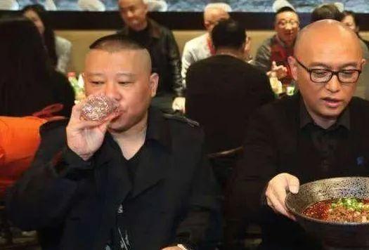 郭德纲明星捧场,相声界盛况空前