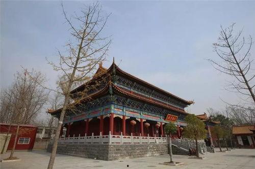 项城高寺吃瓜,夏日吃瓜，清凉一夏的休闲胜地